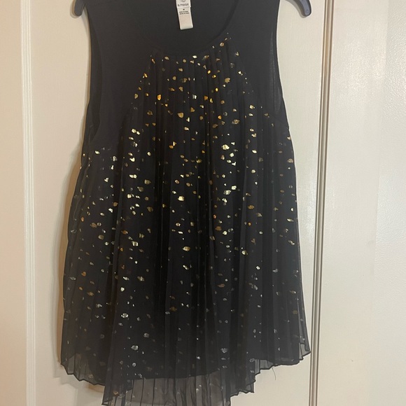 A.moon black tank with gold.  Good condition size medium. - Picture 1 of 4